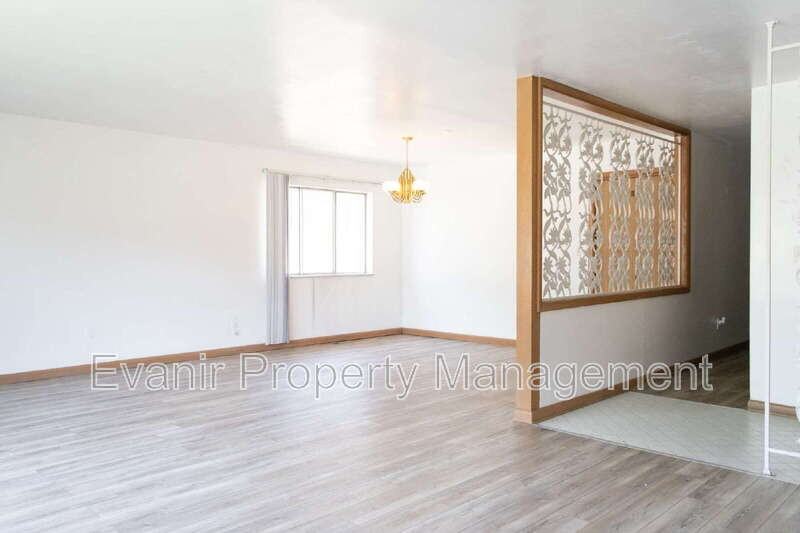 528 Heather Dr #1 - Photo 6 of 28