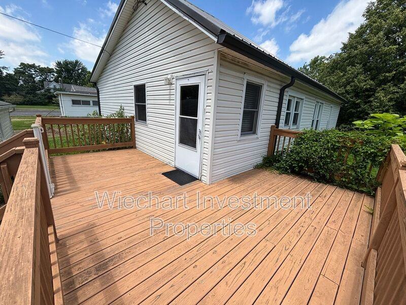 313 E Highland Ave - Photo 3 of 13