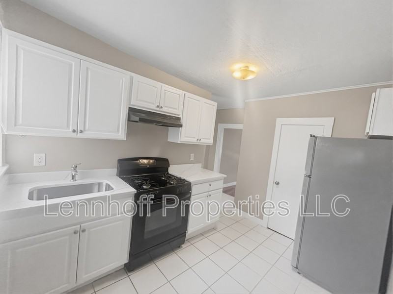 23 Hilton St - Photo 4 of 11