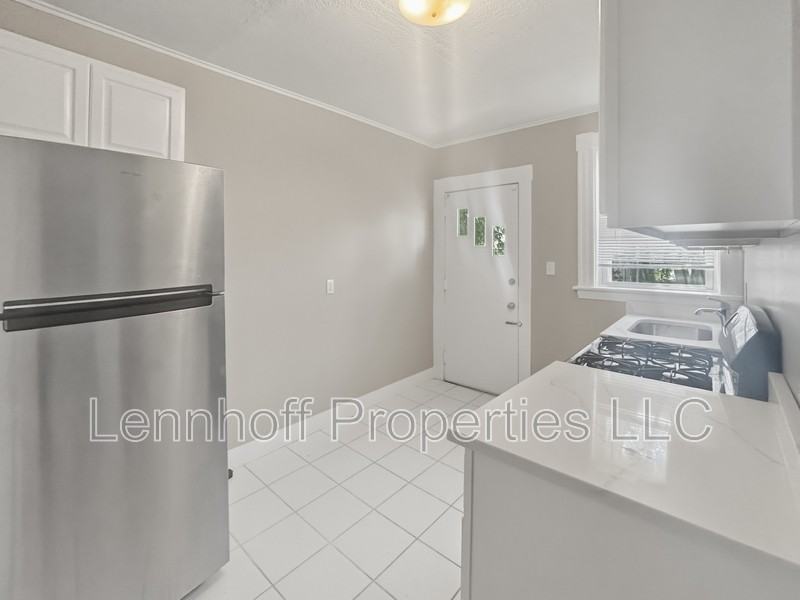 23 Hilton St - Photo 6 of 11