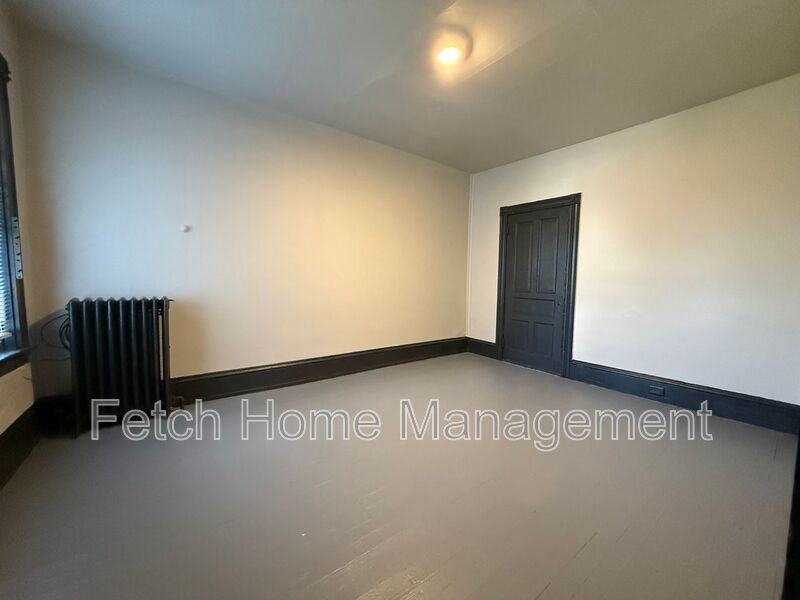 25 S Ann St #D - Photo 7 of 15