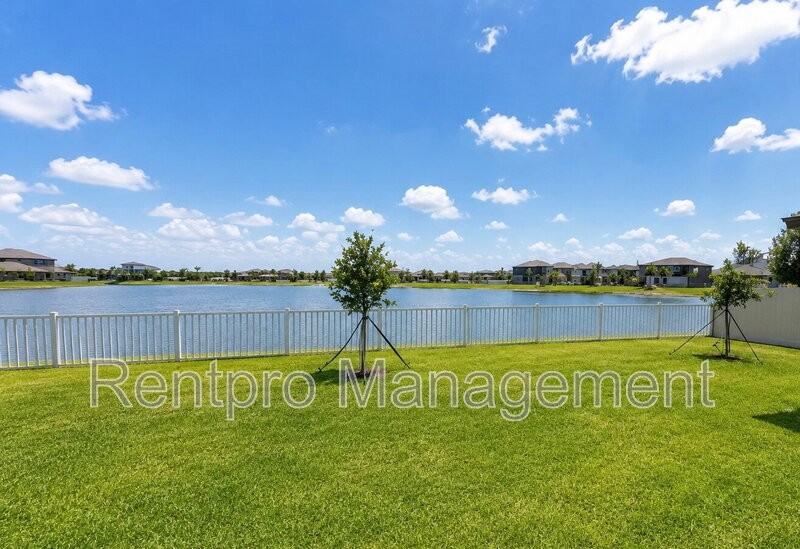 12215 Radiant Gem Trl - Photo 2 of 19