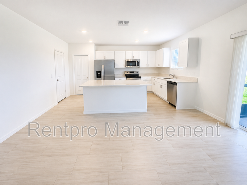12215 Radiant Gem Trl - Photo 6 of 19