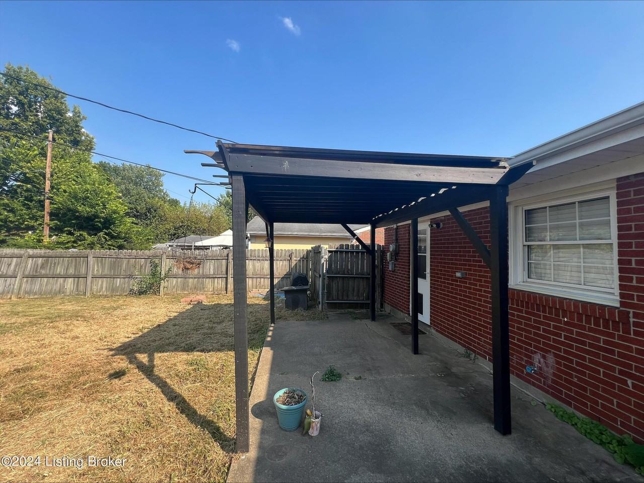 2307 Medford Lane - Photo 3 of 16
