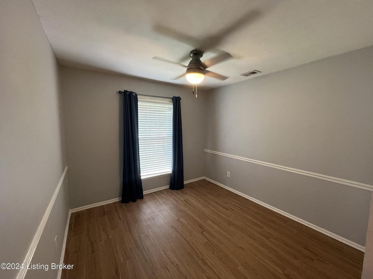 2307 Medford Lane - Photo 6 of 16