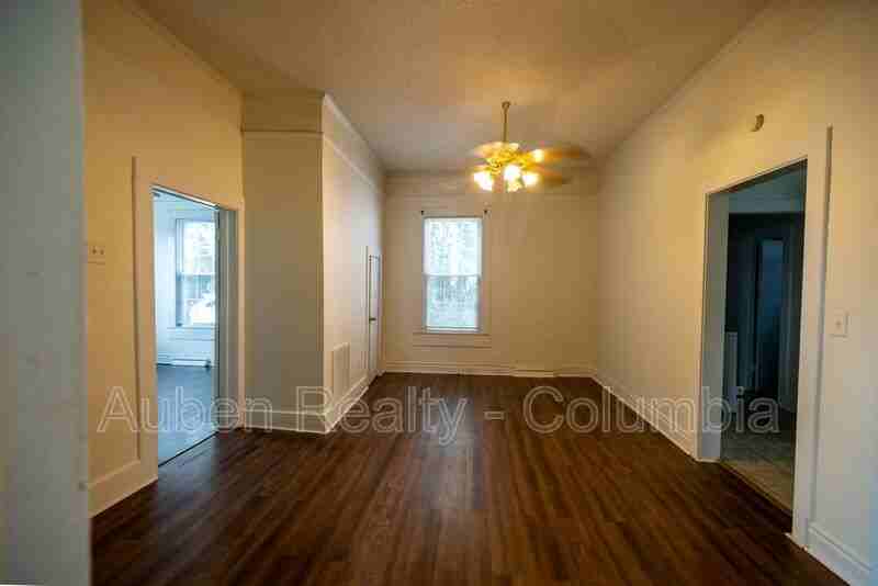 1112 Olympia Ave - Photo 2 of 18