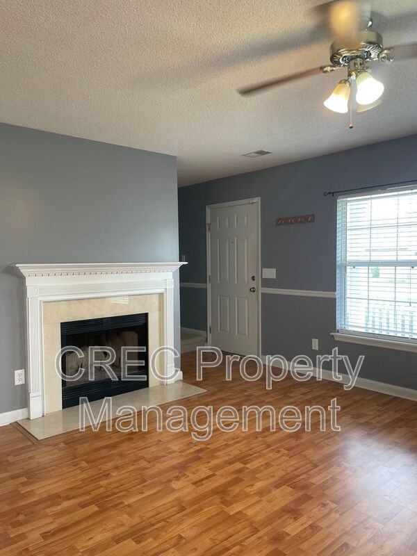 204 Two Pond Loop - Photo 6 of 17