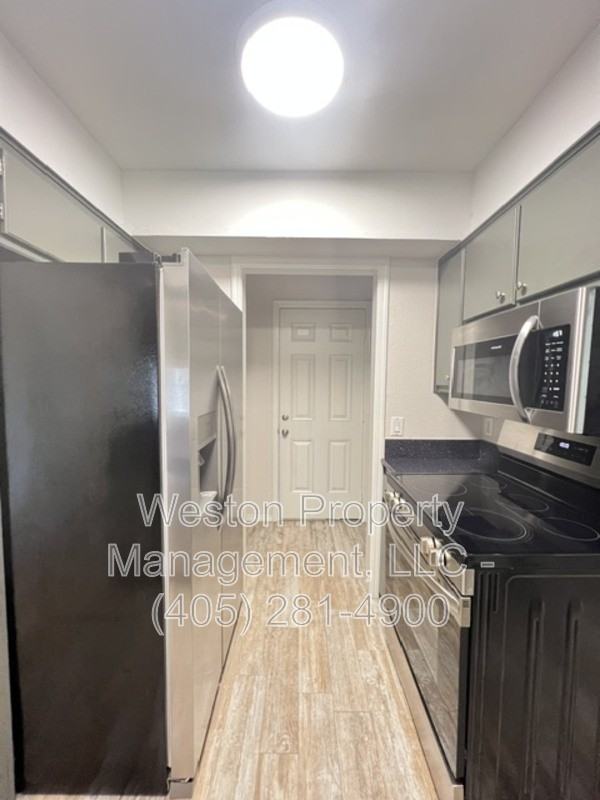 17408 Durbin Park Rd - Photo 6 of 9