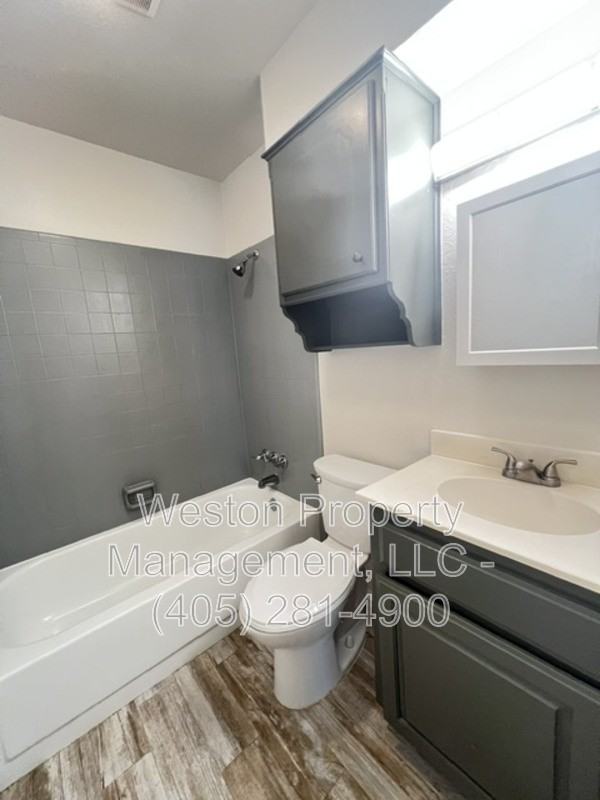 17408 Durbin Park Rd - Photo 7 of 9