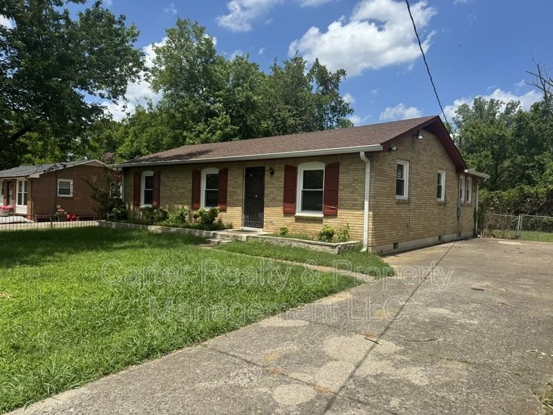 3828 Boatner Dr - Photo 2 of 13