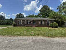 3004 Lytle Dr - Photo 1 of 1