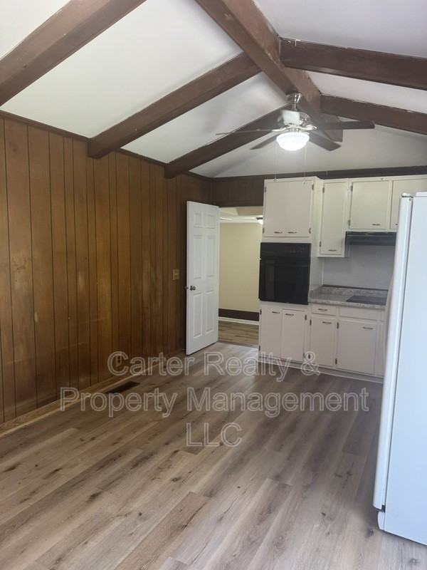 3004 Lytle Dr - Photo 5 of 20