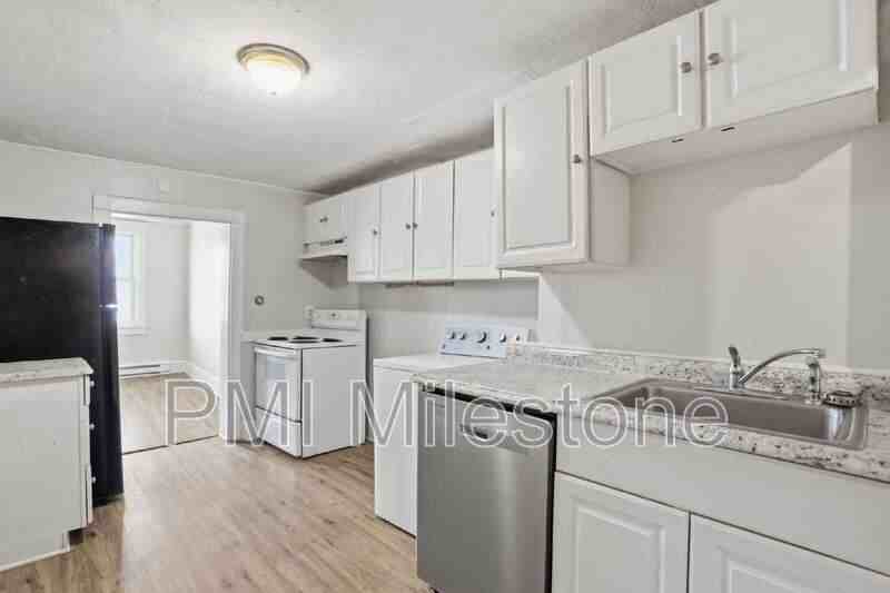 13 N Maryland Ave #2 - Photo 3 of 39