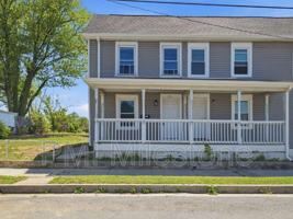 featured image of 116 S High St
