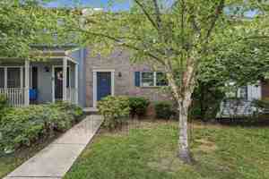 featured image of 24 Mabel Ln