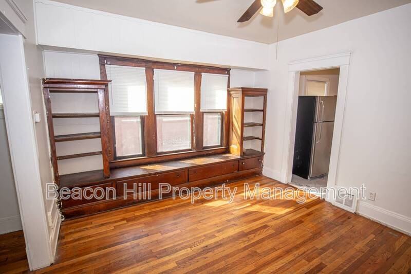 14015 Idarose Ave - Photo 4 of 10