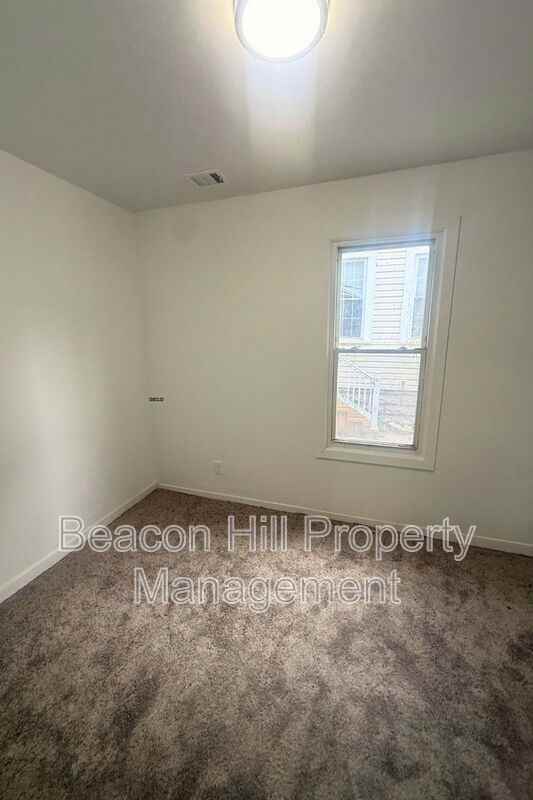 6514 Fullerton Ave - Photo 5 of 9