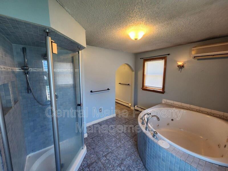 17 Barnet Ave - Photo 7 of 23