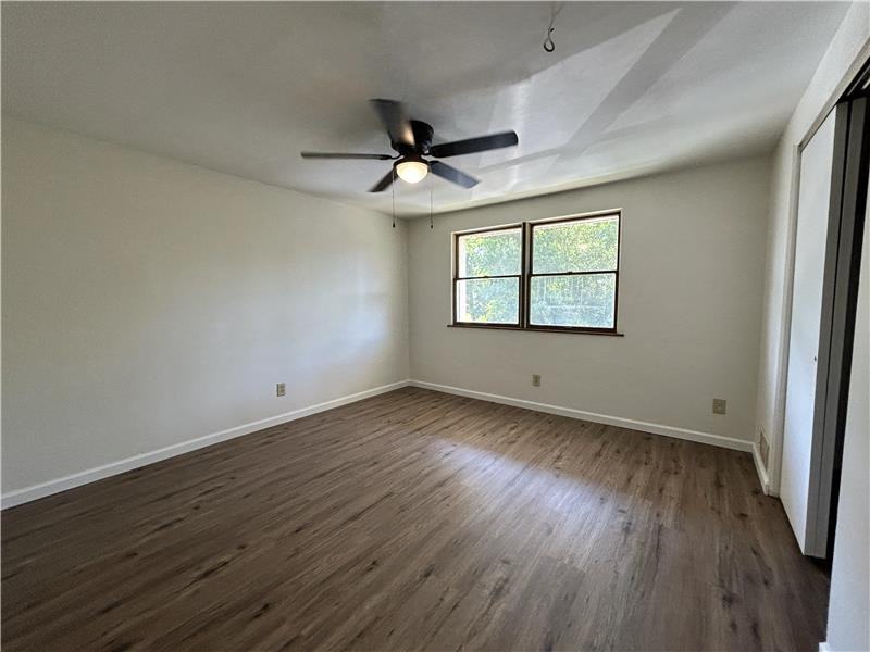 3601 Beaumont Dr #7 - Photo 5 of 10