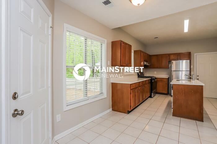 5118 Oaktree Trl - Photo 7 of 17
