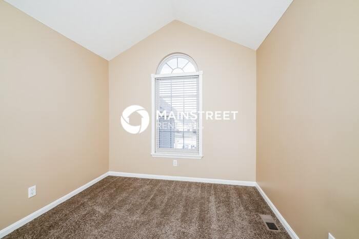 11400 Catalpa View Ct - Photo 7 of 17