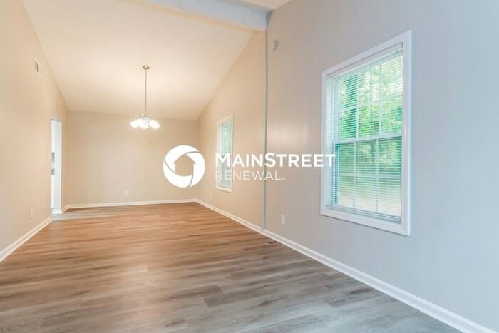 6843 Timbers East Dr - Photo 4 of 16