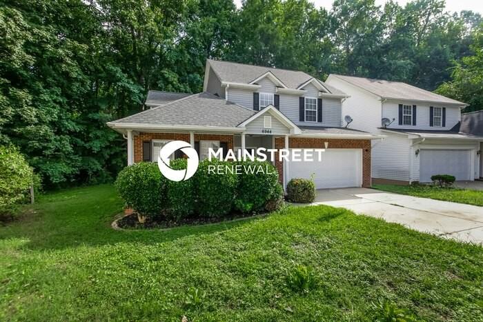6944 Brachnell View Dr - Photo 2 of 17