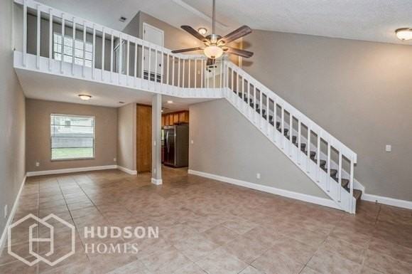1028 Burnett St - Photo 3 of 20
