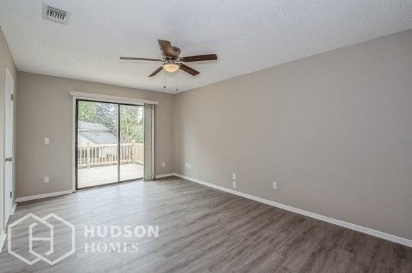1028 Burnett St - Photo 7 of 20