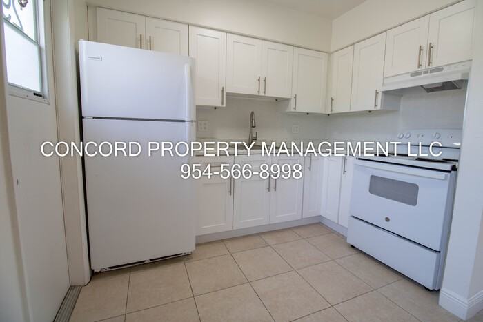 1855 Adams St #6 - Photo 3 of 16