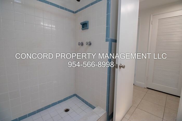 1855 Adams St #6 - Photo 7 of 16