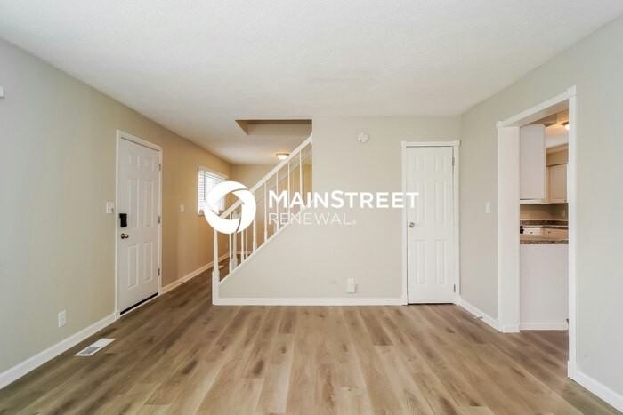 1290 Tanglewood Dr - Photo 5 of 17