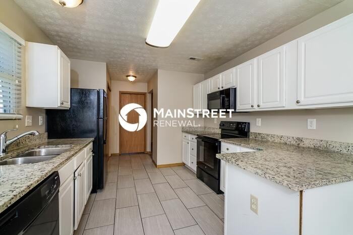 6416 Maravian Dr - Photo 7 of 17