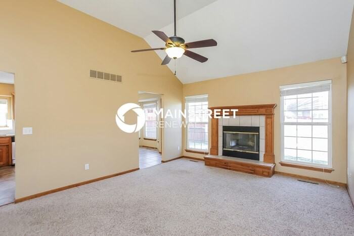 2709 Ne Seth Ct - Photo 5 of 17