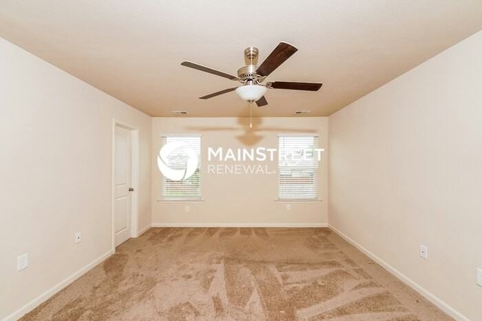 625 Clover Cir - Photo 6 of 17