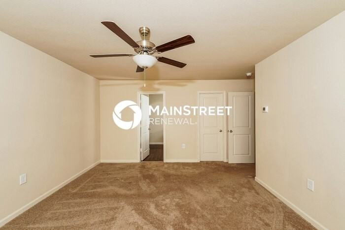 625 Clover Cir - Photo 7 of 17