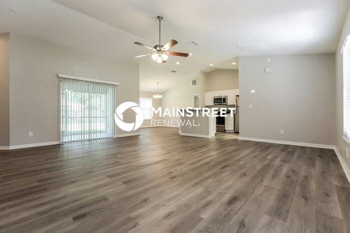 4628 N Salford Blvd - Photo 5 of 16