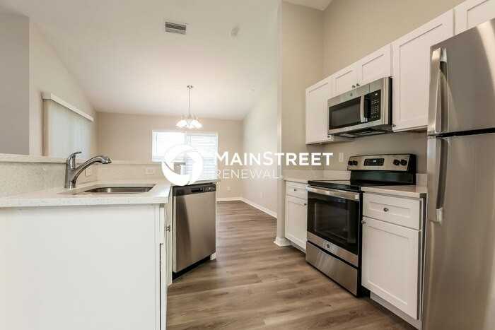 4628 N Salford Blvd - Photo 7 of 16