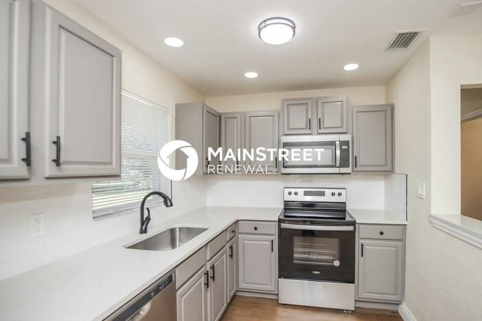 1286 Hollywood Dr - Photo 6 of 16