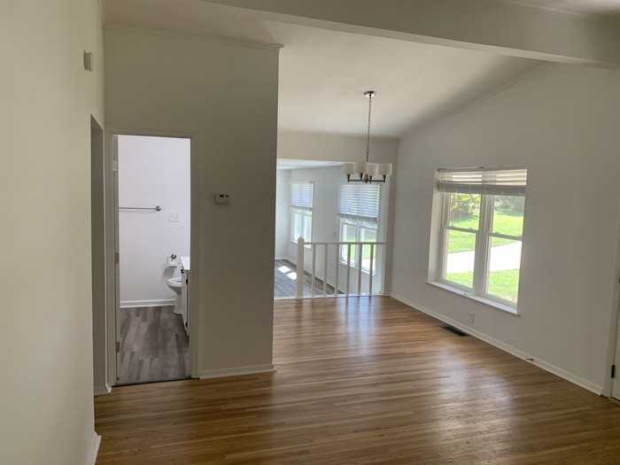 17 Willow Dr - Photo 2 of 22
