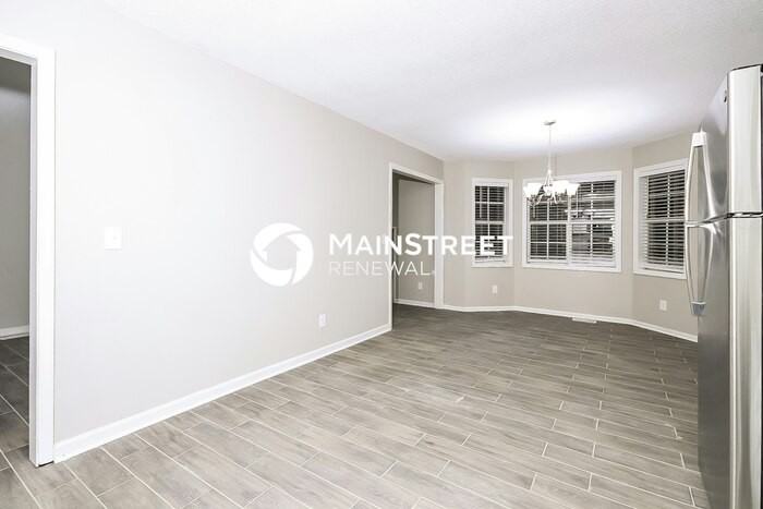 4969 Hampstead Ln - Photo 5 of 22