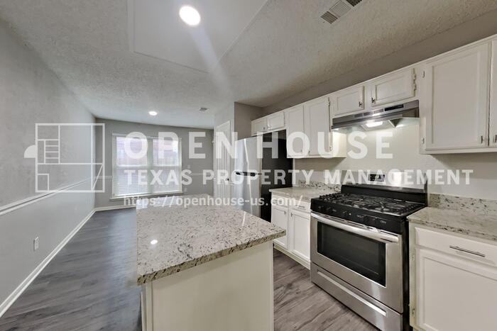 18138 Garden Manor Dr - Photo 7 of 20