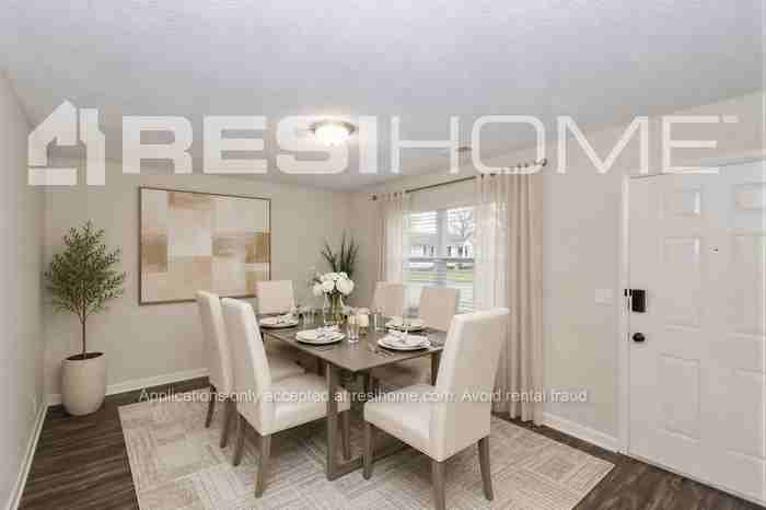 2203 Norman Ave - Photo 3 of 16
