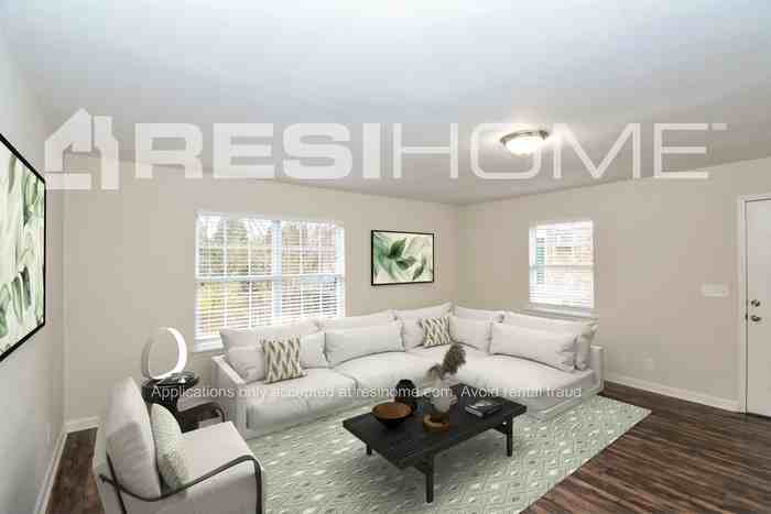 2203 Norman Ave - Photo 4 of 16