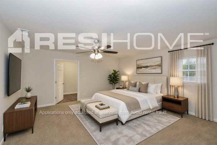 2203 Norman Ave - Photo 6 of 16
