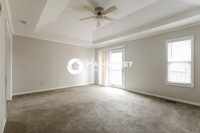 1523 Ne Westwind Dr - Photo 6 of 17
