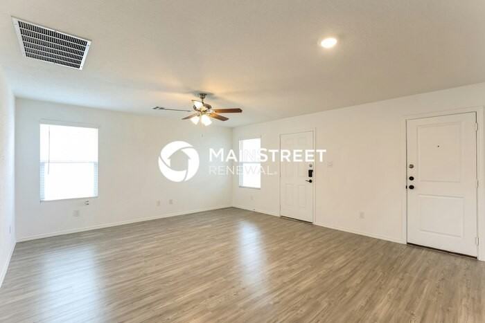 8814 Barrow Path - Photo 4 of 16