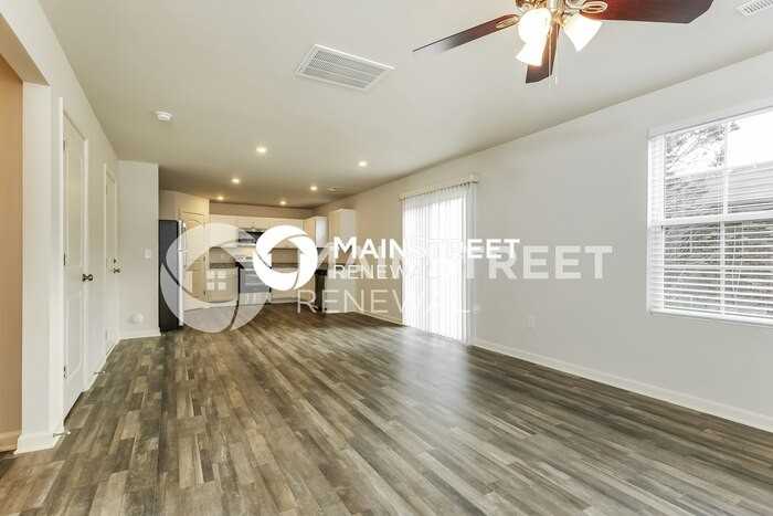 4615 Sweet Bulb Ln - Photo 7 of 17