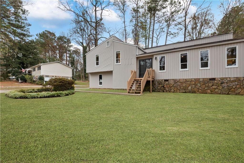 2532 Hidden Hills Dr - Photo 4 of 30