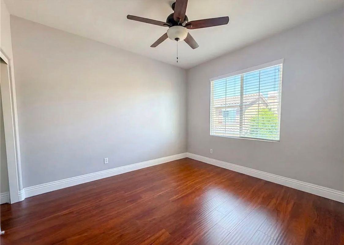 31887 Domenoe Way - Photo 7 of 20